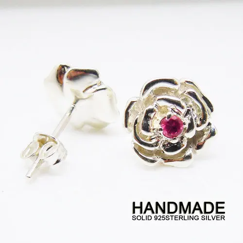 Solid Sterling Silver robycolor Rose Stud Earring 
Solid Sterling Silver robycolor Rose Stud Earring