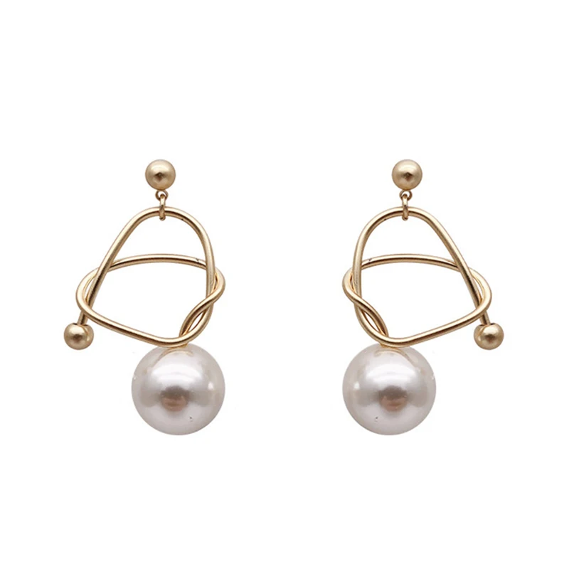 SRCOI Korean Gold Metal Line Twisted Hollow Out Big Pearl Long Earrings Simple Geometric Circle Earrings For Women Wedding Party
SRCOI Korean Gold Metal Line Twisted Hollow Out Big Pearl Long Earrings Simple Geometric Circle Earrings For Women Wedding Party