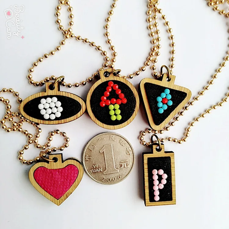Easy Install Natural Wooden Mini Embroidery Jewelry Tiny Hoops Pendants Frame Set Rings DIY Cross Stitch Needle Craft Tool Decor
Easy Install Natural Wooden Mini Embroidery Jewelry Tiny Hoops Pendants Frame Set Rings DIY Cross Stitch Needle Craft Tool Decor