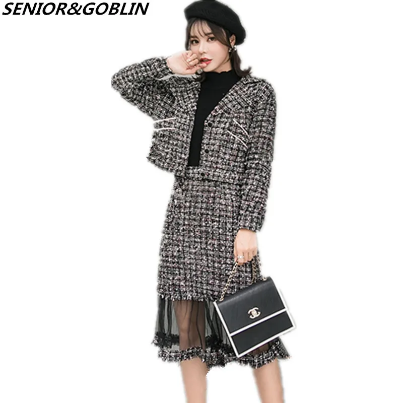 2019 New Autumn Runway Tweed 2 Piece Set Women Winter Black Short Jacket Coat+ Ladies High Waist Mesh Tassel Pencil Skirt Suits
2019 New Autumn Runway Tweed 2 Piece Set Women Winter Black Short Jacket Coat+ Ladies High Waist Mesh Tassel Pencil Skirt Suits