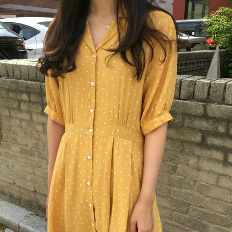 Women Summer Yellow Heart Long Shirt Dress with Belt Notched Collar A-line Vestidos Loose Plus Size Casual Robe Femme Jurken
Women Summer Yellow Heart Long Shirt Dress with Belt Notched Collar A-line Vestidos Loose Plus Size Casual Robe Femme Jurken