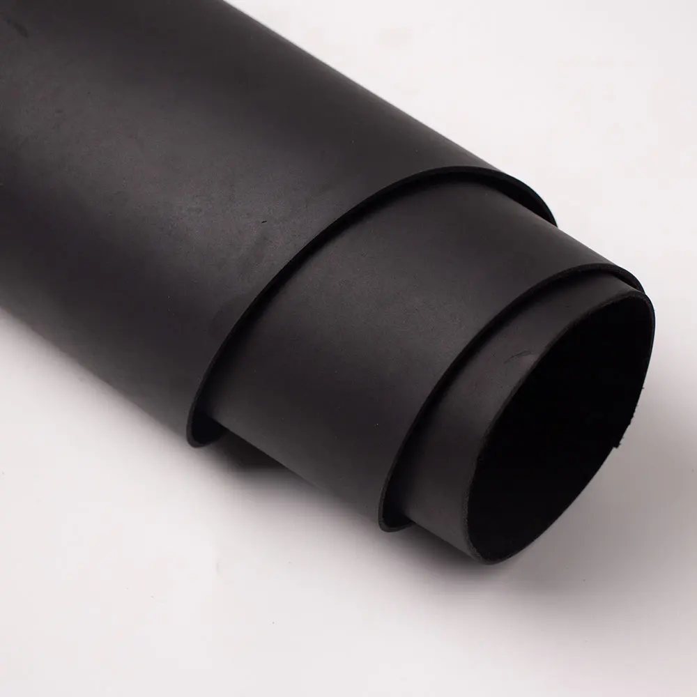 Cow skin black oil crazy horse leather travel this DIY cowhide leather 1.8 to 2.0 mm Tanned Leather First Layer leather piece
Cow skin black oil crazy horse leather travel this DIY cowhide leather 1.8 to 2.0 mm Tanned Leather First Layer leather piece