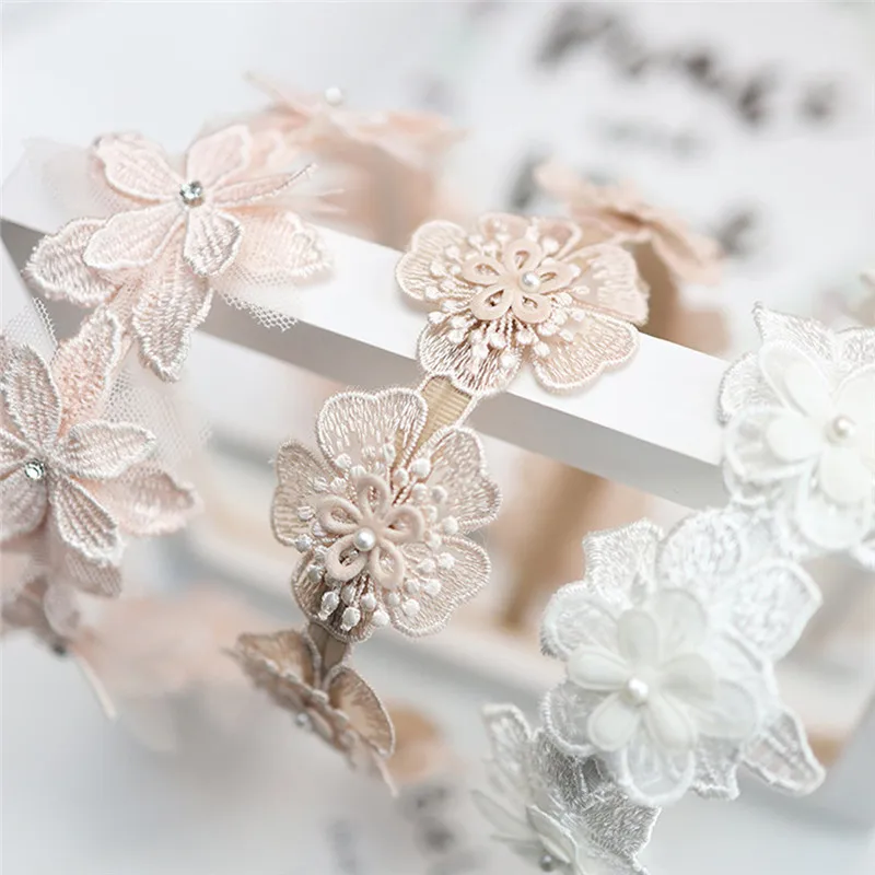 Baby Girl Fashion Lace Cute Flowers Headband Kids Photography Props Lovely Bow Hairwear Children Elastic Headdress Accessories
Baby Girl Fashion Lace Cute Flowers Headband Kids Photography Props Lovely Bow Hairwear Children Elastic Headdress Accessories