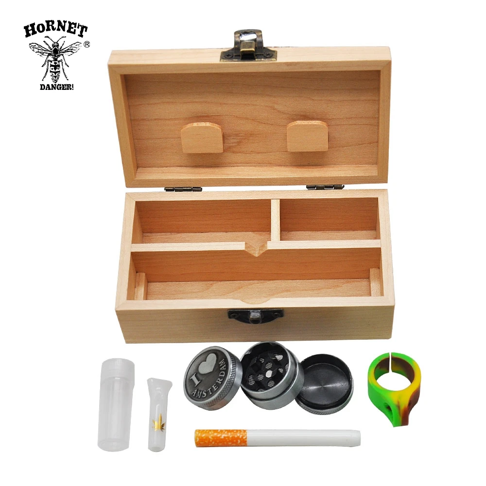 HORNET Tobacco Pipes Set Wood Stash Box With Herb Rolling Tray Metal Grinder Glass Mouth Tips & One Hitter Pipe Portable
HORNET Tobacco Pipes Set Wood Stash Box With Herb Rolling Tray Metal Grinder Glass Mouth Tips & One Hitter Pipe Portable