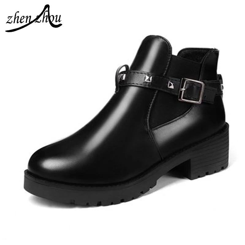 2019 free transport New European and American style leather boots with high heel short boots and thick Martin boots female
2019 free transport New European and American style leather boots with high heel short boots and thick Martin boots female