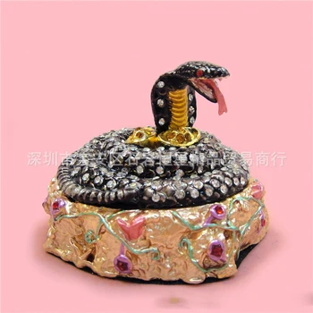 European Chinese style Metal enamel painted snake model,home desktop decor decoration ornaments(A622)
European Chinese style Metal enamel painted snake model,home desktop decor decoration ornaments(A622)