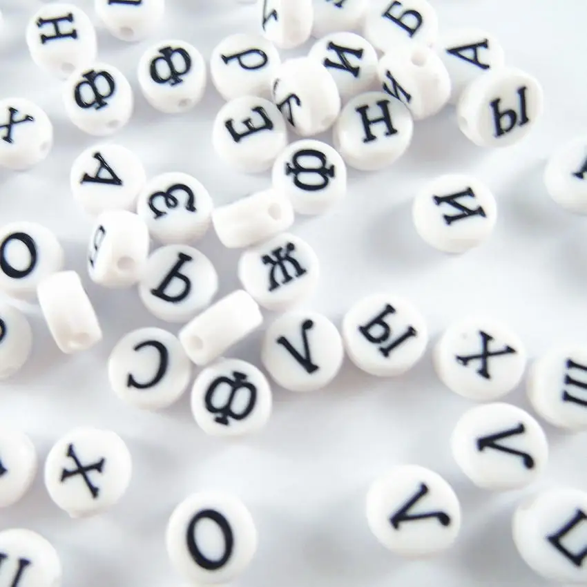White letters 500PCs Russian alphabet Acrylic Flat Round Interval Beads for Hand Chain Jewelry DIY Craft 4*7mm Hole: 1~1.5mm
White letters 500PCs Russian alphabet Acrylic Flat Round Interval Beads for Hand Chain Jewelry DIY Craft 4*7mm Hole: 1~1.5mm