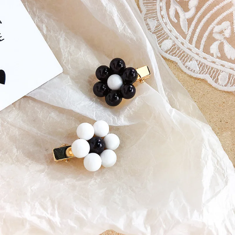 Hairpin Woman Colour Flower Hairpin Ins Wind Clip Candy Color Small Clip Headwear
Hairpin Woman Colour Flower Hairpin Ins Wind Clip Candy Color Small Clip Headwear