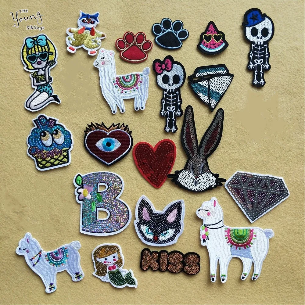 Sequins Glittering Cat Rabbit Iron On Patches For Clothing Skull Diamond On The Breach DIY Stripes Embroidery Applique Stickers
Sequins Glittering Cat Rabbit Iron On Patches For Clothing Skull Diamond On The Breach DIY Stripes Embroidery Applique Stickers