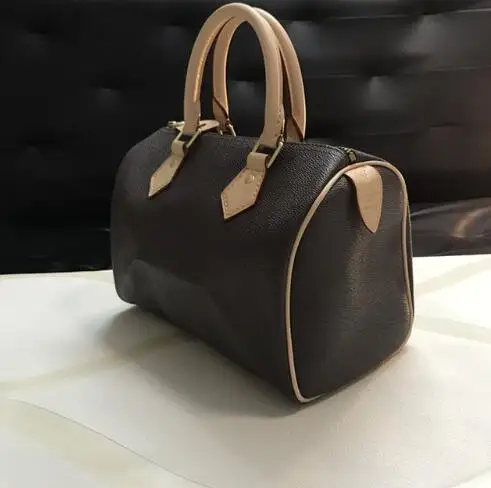 Top Metis Messenger Bag Quality Best Female Speedy Leather Crossed Body Shoulder Bag Handbag Free Delivery of Dermis
Top Metis Messenger Bag Quality Best Female Speedy Leather Crossed Body Shoulder Bag Handbag Free Delivery of Dermis