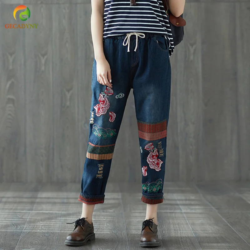 Jeans Female Harem Cowboy Pants Printed Stitch Trousers Big Size Women Denim Pants Embroidery Ripped Jeans Ladies Femme 2019
Jeans Female Harem Cowboy Pants Printed Stitch Trousers Big Size Women Denim Pants Embroidery Ripped Jeans Ladies Femme 2019