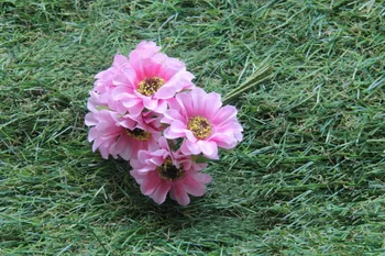 3CM Artificial Small Fabric Sunflowers,Silk Gerbera Daisy Bouquet,Scrapbook Flores,Floral Head Wreath,DIY Wedding Decoration
3CM Artificial Small Fabric Sunflowers,Silk Gerbera Daisy Bouquet,Scrapbook Flores,Floral Head Wreath,DIY Wedding Decoration