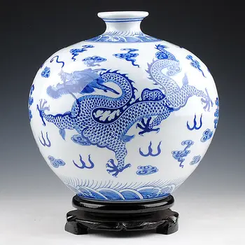 Blue and White Porcelain Traditional Chinese Elegant Tabletop Vase with Gragon Totem Decoration ZDV-M003QL01
Blue and White Porcelain Traditional Chinese Elegant Tabletop Vase with Gragon Totem Decoration ZDV-M003QL01