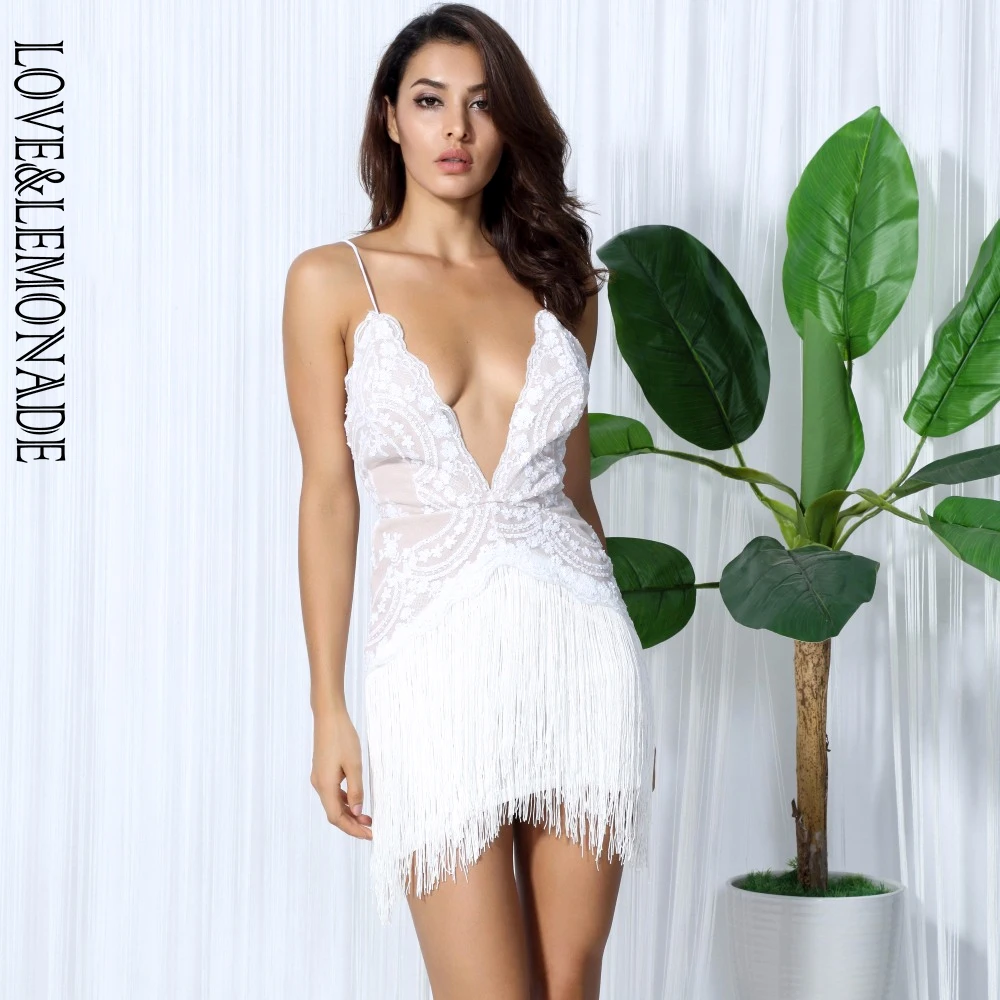 Love&Lemonade White Flower Vines Sequined V Collar Exposed Tassel Party Dress LM0046
Love&Lemonade White Flower Vines Sequined V Collar Exposed Tassel Party Dress LM0046