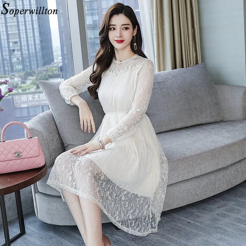 Women Lace Dress Elegant Lady 2019 New Autumn Long Sleeve Hollow Out A-Line Pearl Dresses Female Party Vestido Mujer Fashion V11
Women Lace Dress Elegant Lady 2019 New Autumn Long Sleeve Hollow Out A-Line Pearl Dresses Female Party Vestido Mujer Fashion V11