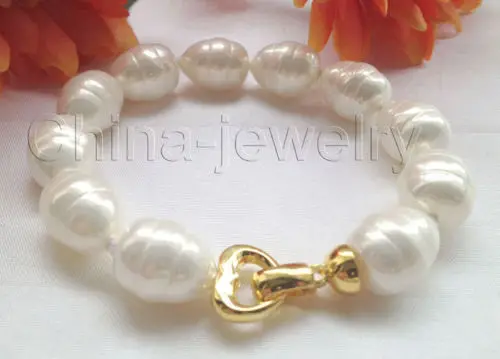 Beautiful 8" 16mm white baroque shape sea shell pearl bracelet Noble style Natural Fine jewe Fast (D) SHIPPING
Beautiful 8" 16mm white baroque shape sea shell pearl bracelet Noble style Natural Fine jewe Fast (D) SHIPPING