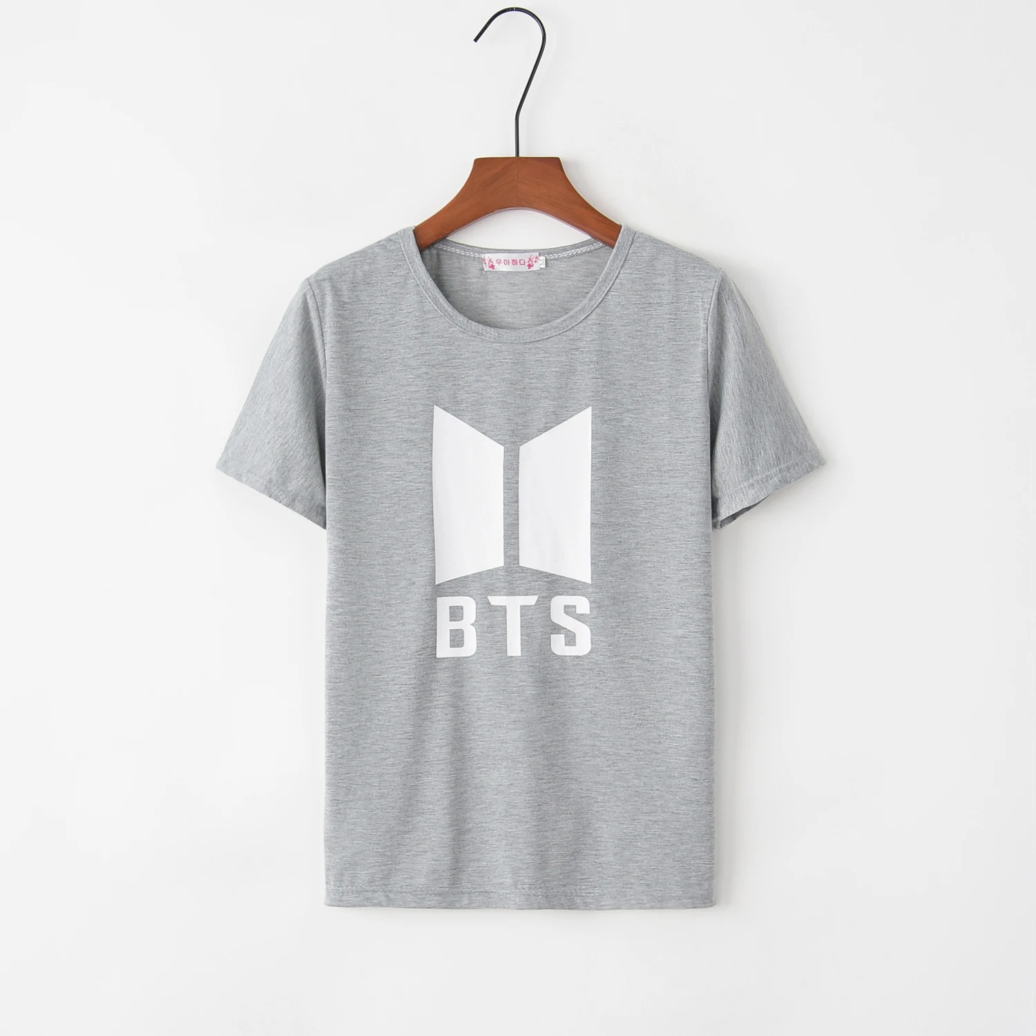 New harajuku t shirt women Female Casua summer O-Neck Short sleeve Letters Print t-shirts women kawaii tumblr geometry tops
New harajuku t shirt women Female Casua summer O-Neck Short sleeve Letters Print t-shirts women kawaii tumblr geometry tops