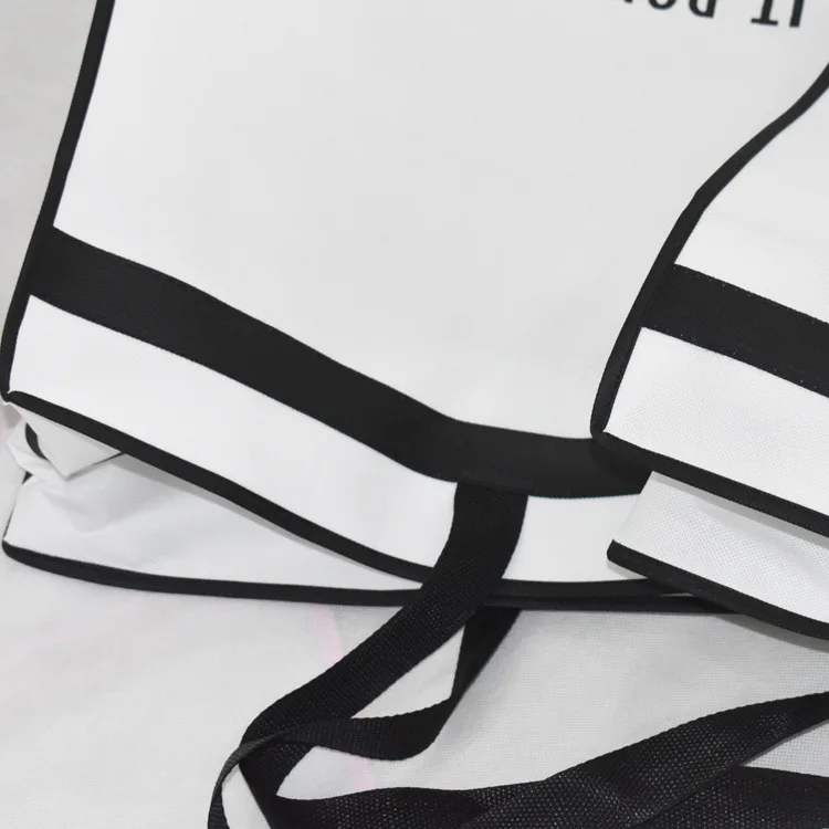 9402534481_896852028