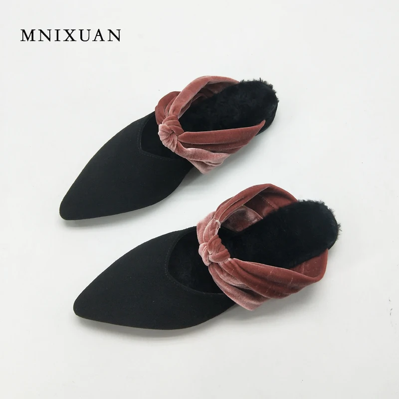 MNIXUAN Women shoes mules leather 2017 antumn winter new handmade pointed toe casual slip on low heels short plush big size40 41
MNIXUAN Women shoes mules leather 2017 antumn winter new handmade pointed toe casual slip on low heels short plush big size40 41