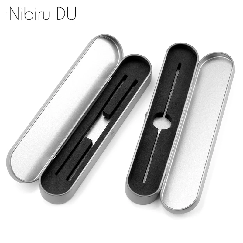 Silver Rectangle Nail Art Storage Box Rectangle Nails Dotting Drawing Studs Brushes Manicure Tool Storage Container
Silver Rectangle Nail Art Storage Box Rectangle Nails Dotting Drawing Studs Brushes Manicure Tool Storage Container