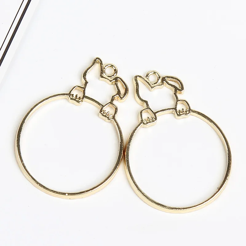 MRHUANG 10pcs/lot Dog Charm Bezel Glden Metal Charms Pendant Frame Cabochon Setting UV Resin Charm DIY Handmade
MRHUANG 10pcs/lot Dog Charm Bezel Glden Metal Charms Pendant Frame Cabochon Setting UV Resin Charm DIY Handmade
