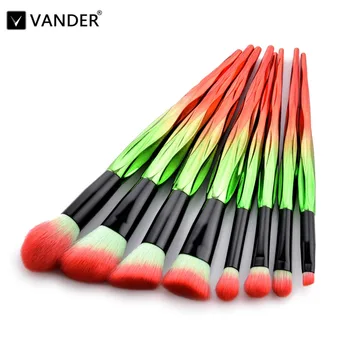 8Pcs Makeup Brushes Cosmetics Eyeshadow Lipstick Make Up Brush Set Electroplating Blush Beauty Kit pincel maquiagem maquillaje 
8Pcs Makeup Brushes Cosmetics Eyeshadow Lipstick Make Up Brush Set Electroplating Blush Beauty Kit pincel maquiagem maquillaje