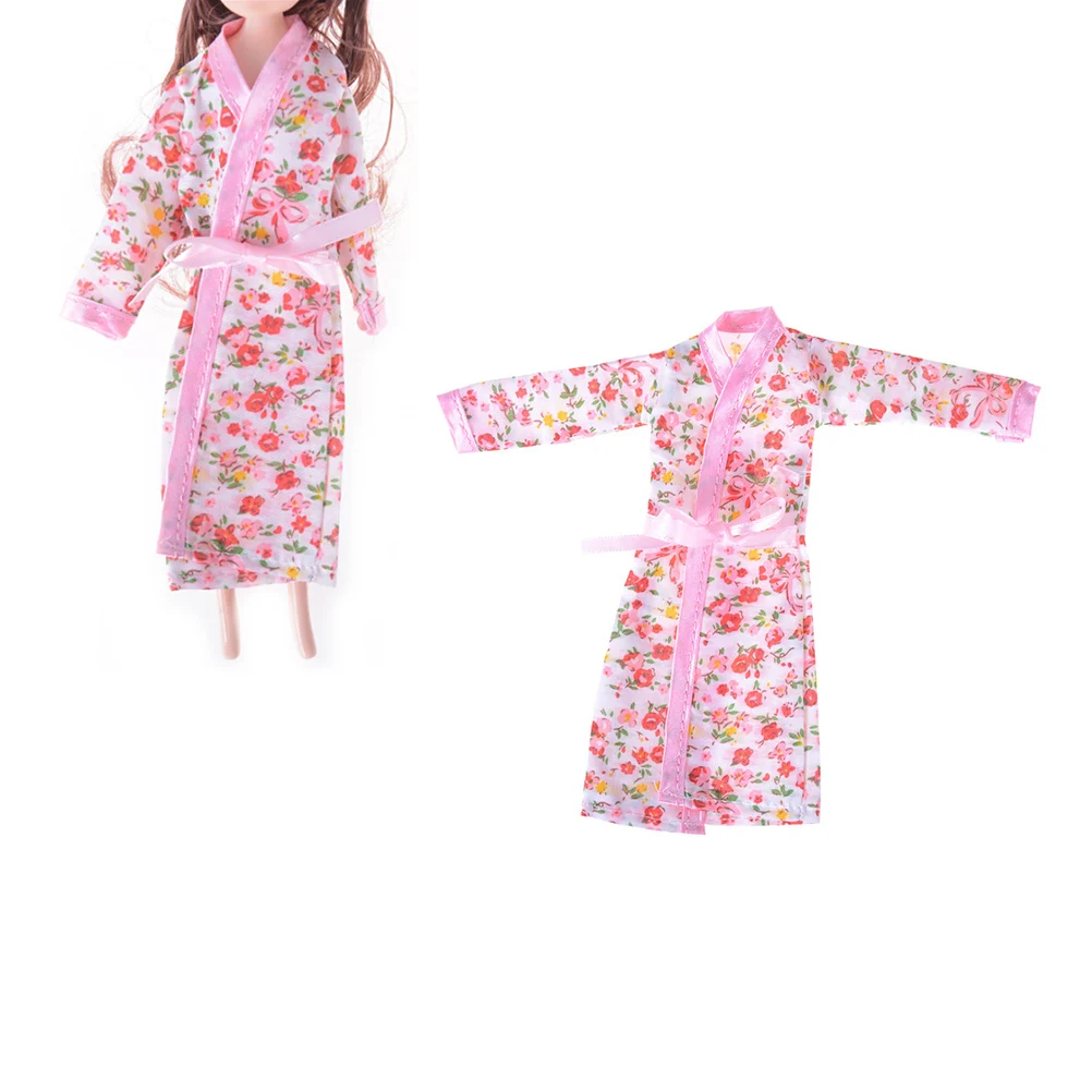 Pink Flower Clothes For doll Dolls 1/6 Pajama Costume Sleepwear Bathrobe For 1:6 Dollhouse Doll Accessories 1Set
Pink Flower Clothes For doll Dolls 1/6 Pajama Costume Sleepwear Bathrobe For 1:6 Dollhouse Doll Accessories 1Set
