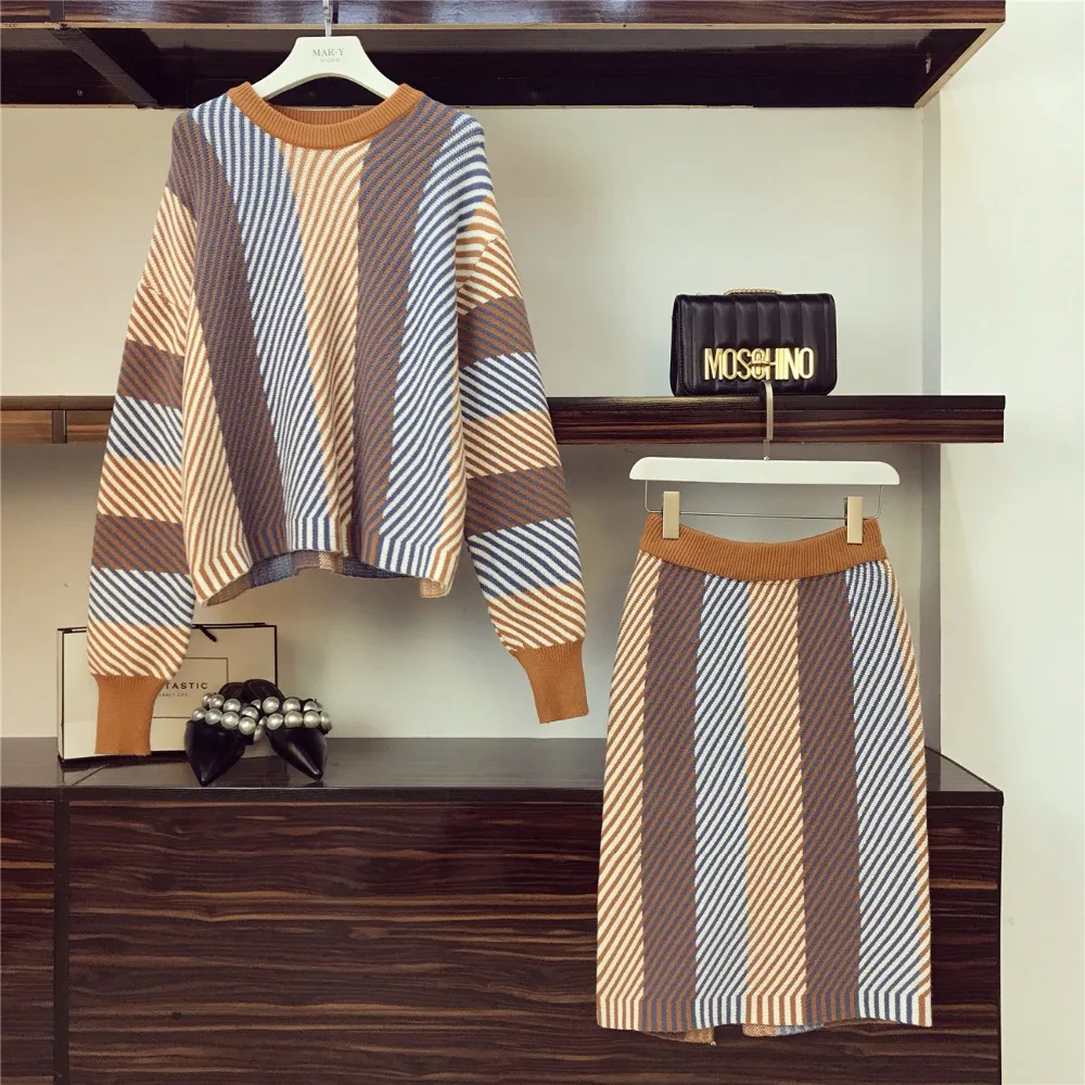 Women Irregular Striped Knitted Sweater Pullovers+Skirts 2 Pieces Sets Casual Cloth Suits
Women Irregular Striped Knitted Sweater Pullovers+Skirts 2 Pieces Sets Casual Cloth Suits