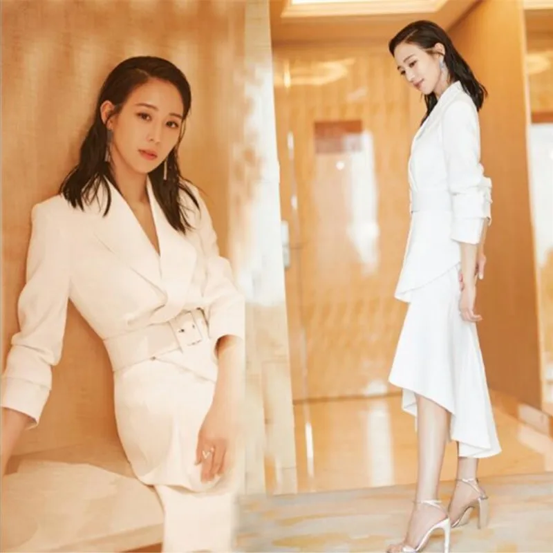 Korean Version of Temperament Slim Thin Solid Color Suit New 2019 Womens Two Piece Sets Tweed Two Piece Set Outfit Plus Size
Korean Version of Temperament Slim Thin Solid Color Suit New 2019 Womens Two Piece Sets Tweed Two Piece Set Outfit Plus Size