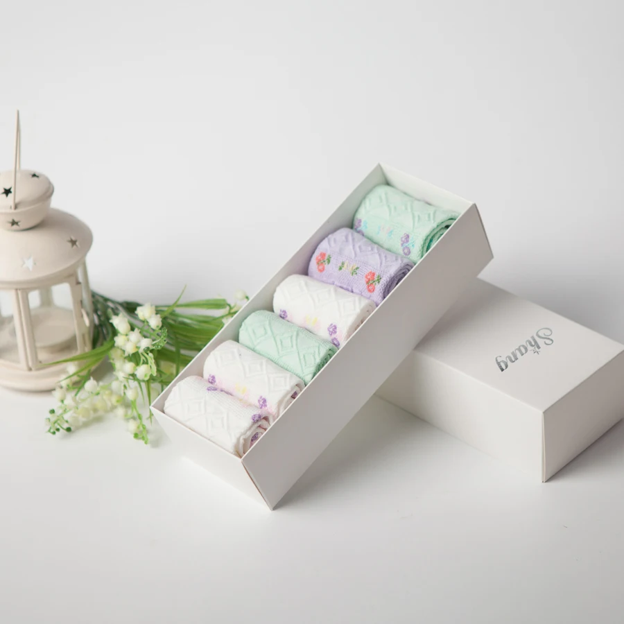 BAMBOO WATER SHANG Gift box packaging Women socks Lovely Bamboo Fiber Sock for women cute print Female socks LQ-16
BAMBOO WATER SHANG Gift box packaging Women socks Lovely Bamboo Fiber Sock for women cute print Female socks LQ-16