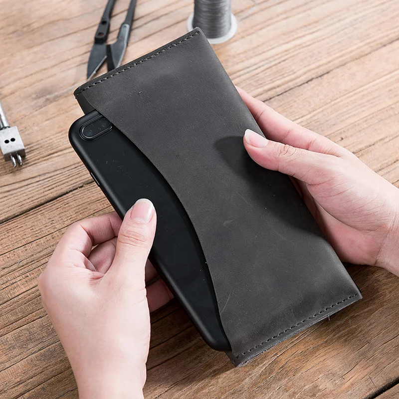 Handmade leather vintage wallet kits Waxed long wallet kits DIY stitching vintage retro crazy horse wallet
Handmade leather vintage wallet kits Waxed long wallet kits DIY stitching vintage retro crazy horse wallet