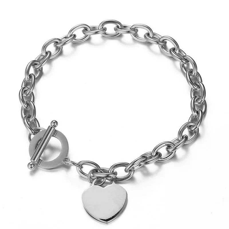 Fashion exaggerated ladies thick bracelet minimalist stainless steel blank love personality T word titanium steel jewelry gift
Fashion exaggerated ladies thick bracelet minimalist stainless steel blank love personality T word titanium steel jewelry gift