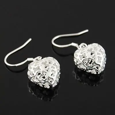 Hot sale Free Shipping>>>>Hot Lovely Silver Plated Hollow heart Earrings Wedding Party Jewelry
Hot sale Free Shipping>>>>Hot Lovely Silver Plated Hollow heart Earrings Wedding Party Jewelry