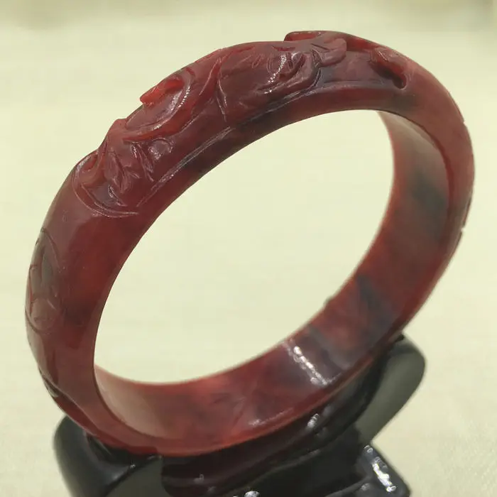A-2173 Chinese Beautiful Hand-carved Red Jadeite Jade Gems Bangle Bracelet 66mm 28% 10.13
A-2173 Chinese Beautiful Hand-carved Red Jadeite Jade Gems Bangle Bracelet 66mm 28% 10.13