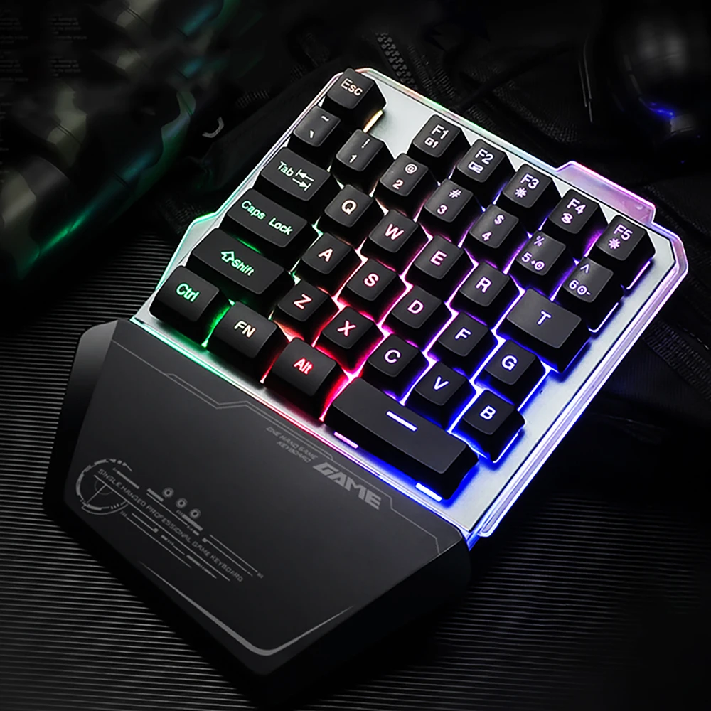 Gaming Keyboard Ergonomic Design Single Hand Wired 35 Keys Keypad RGB LED Backlight Keyboard For G40 PUGB LOL
Gaming Keyboard Ergonomic Design Single Hand Wired 35 Keys Keypad RGB LED Backlight Keyboard For G40 PUGB LOL
