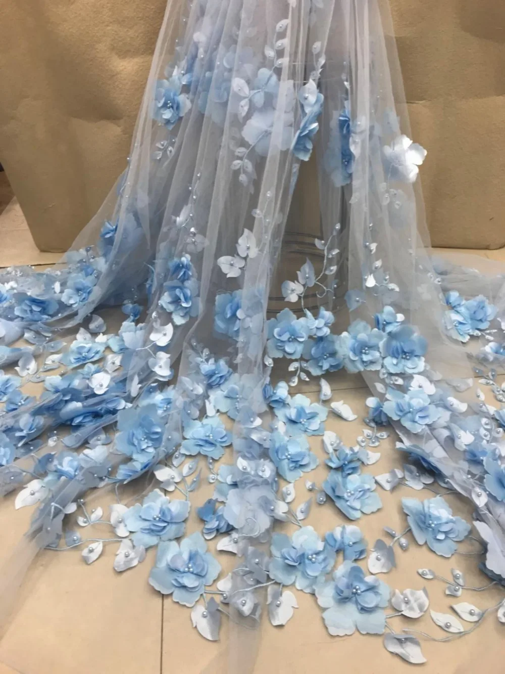 High Quality Nigerian 3D Wedding Lace Fabric Latest French Net Lace Fabric With beads for Dress
High Quality Nigerian 3D Wedding Lace Fabric Latest French Net Lace Fabric With beads for Dress