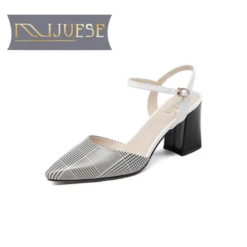 MLJUESE 2018 women sandals Genuine leather ankle strap pointed toe mixed colors high heels pumps women size 33-43
MLJUESE 2018 women sandals Genuine leather ankle strap pointed toe mixed colors high heels pumps women size 33-43