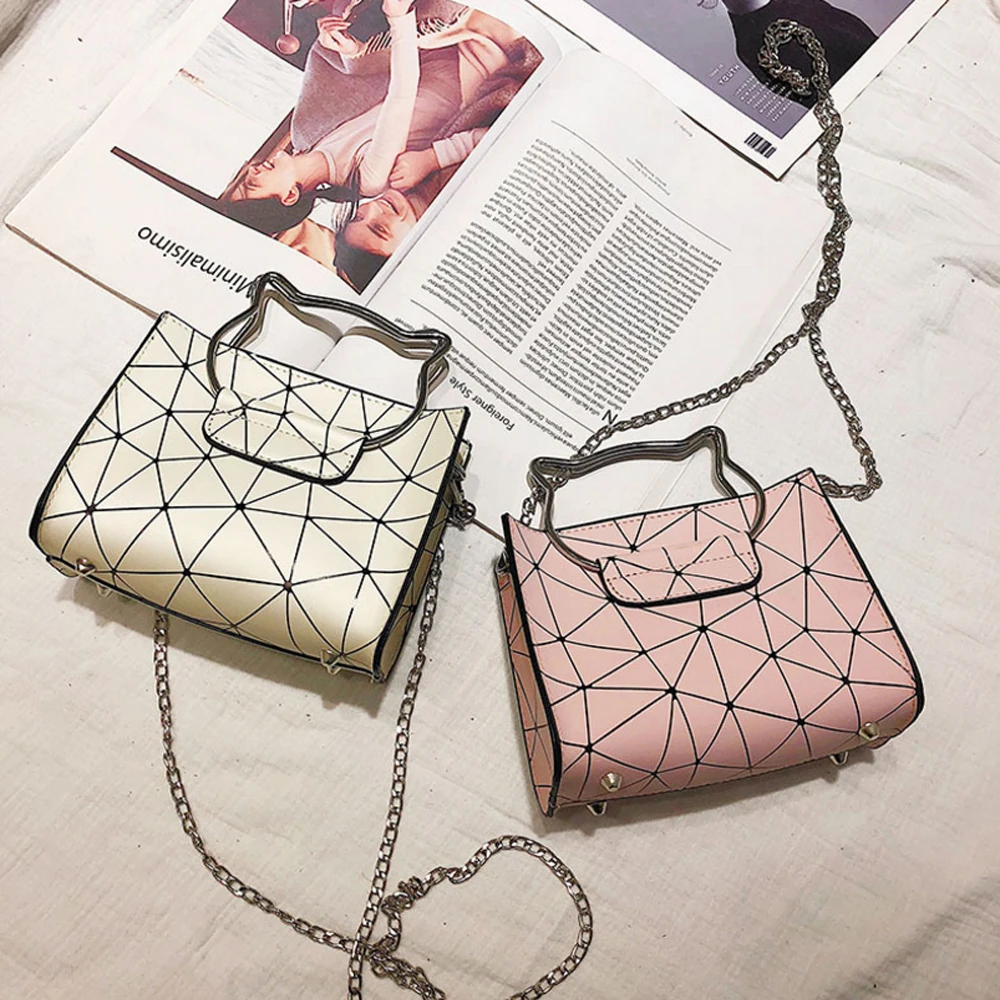 2018 New Women Handbags Fashion Triangular Geometric Pattern Lady Single Shoulder Bag Lovely Waterproof Female Messenger Bag
2018 New Women Handbags Fashion Triangular Geometric Pattern Lady Single Shoulder Bag Lovely Waterproof Female Messenger Bag
