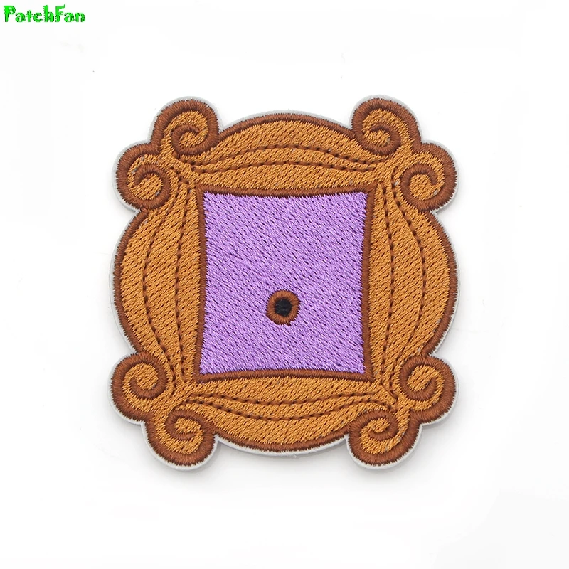 8pcs/lot Friends Tv SHOW Badge Embroidered Picture frame Badges Hippie Iron On Kids Cartoon For Clothes A0179
8pcs/lot Friends Tv SHOW Badge Embroidered Picture frame Badges Hippie Iron On Kids Cartoon For Clothes A0179