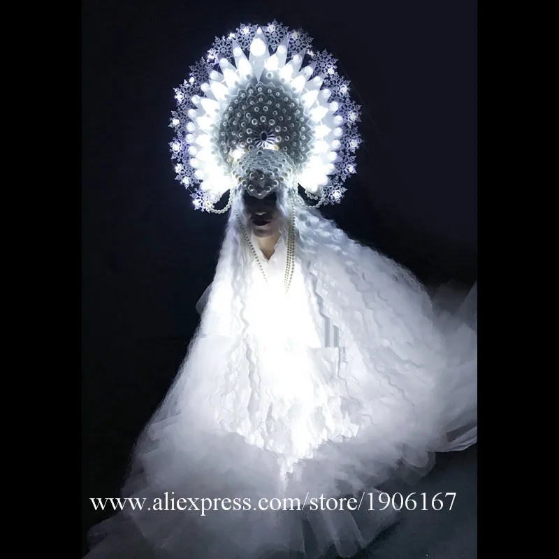 Led Light Up DS Party Dress Led Luminous Masquerade Cosplay Clothes Christmas White Stage Performance Costumes
Led Light Up DS Party Dress Led Luminous Masquerade Cosplay Clothes Christmas White Stage Performance Costumes