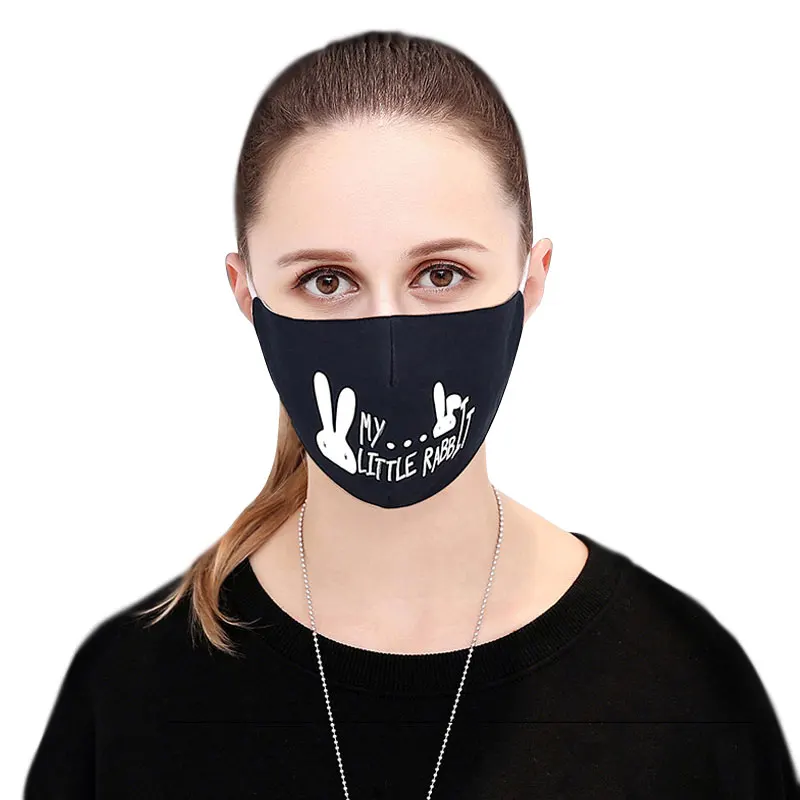 1Pcs Cotton PM2.5 Black mouth Mask anti dust mask Activated carbon filter Windproof Mouth-muffle bacteria proof Flu Face masks
1Pcs Cotton PM2.5 Black mouth Mask anti dust mask Activated carbon filter Windproof Mouth-muffle bacteria proof Flu Face masks