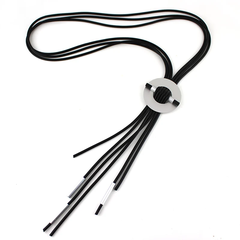 2019 NEW Trendy Women Gray Rope Chain Necklaces & Pendants Woman jewelry fashion Aluminum Circle Pendants Long Necklace
2019 NEW Trendy Women Gray Rope Chain Necklaces & Pendants Woman jewelry fashion Aluminum Circle Pendants Long Necklace