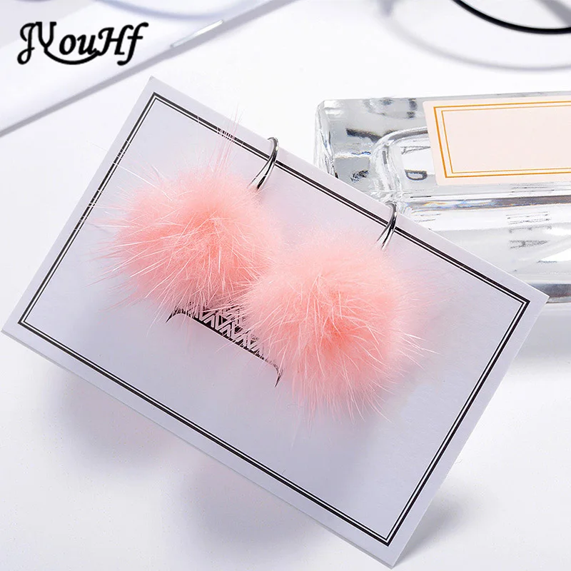 JYouHF 12 Colors Korean Simple Fur Ball Pompom Dangle Earrings for Women Cute Fluffy Mink Fur Earrings Jewelry Gift Wholesale
JYouHF 12 Colors Korean Simple Fur Ball Pompom Dangle Earrings for Women Cute Fluffy Mink Fur Earrings Jewelry Gift Wholesale