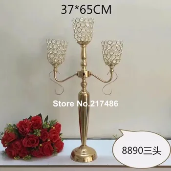 europe antique gold 3 arms tall crystal candle holder for wedding party decoration 
europe antique gold 3 arms tall crystal candle holder for wedding party decoration