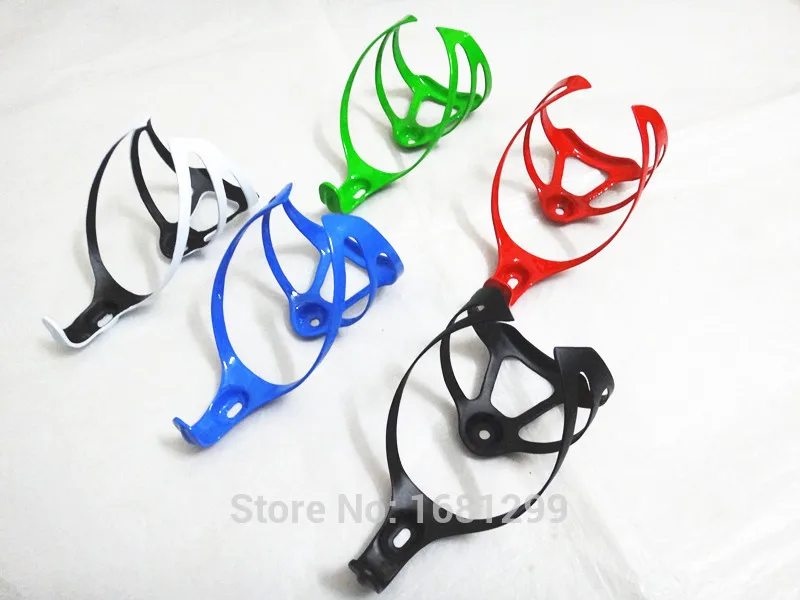 Newest Road bike full carbon fibre water bottle cages Mountain bicycle carbon bottle holder lightest 20g 6 colors Free shipping
Newest Road bike full carbon fibre water bottle cages Mountain bicycle carbon bottle holder lightest 20g 6 colors Free shipping
