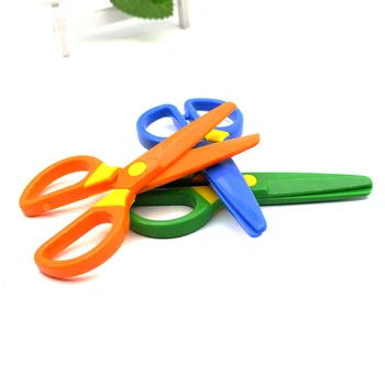 New 1 piece mini safety round head full plastic scissors student children's paper-cut children's toys supply kindergarten school
New 1 piece mini safety round head full plastic scissors student children's paper-cut children's toys supply kindergarten school
