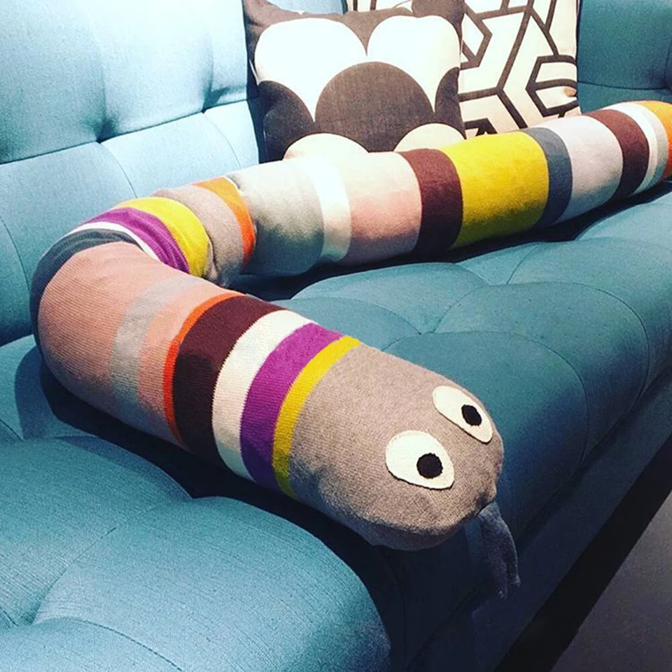 игрушка змейка на кровать