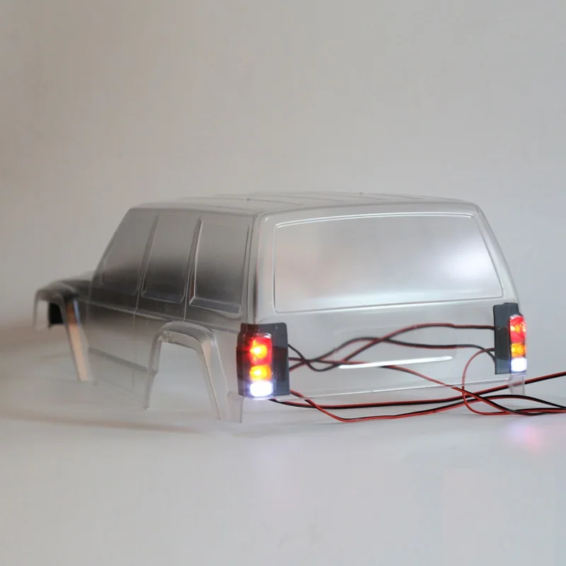 1 Pair Tricolor Taillights Cover for Axial SCX10 90047 90046 Cherokee Soft Plastic Lamp Cup/Cover for RC Model Car
1 Pair Tricolor Taillights Cover for Axial SCX10 90047 90046 Cherokee Soft Plastic Lamp Cup/Cover for RC Model Car