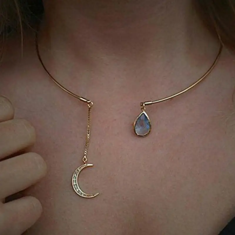 Moon Pendant Chains Necklaces For Women Bijoux Crystal Rhinestone Choker Necklace Gold Color Chains Collares Party Jewelry Gift
Moon Pendant Chains Necklaces For Women Bijoux Crystal Rhinestone Choker Necklace Gold Color Chains Collares Party Jewelry Gift