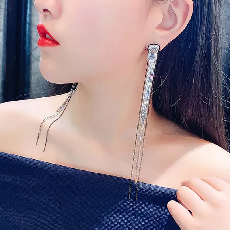 Real 925 Sterling Silver Needle Long Dangle Earrings for Women Jewelry Rhinestone Statement Female Drop Tassel Earrings
Real 925 Sterling Silver Needle Long Dangle Earrings for Women Jewelry Rhinestone Statement Female Drop Tassel Earrings
